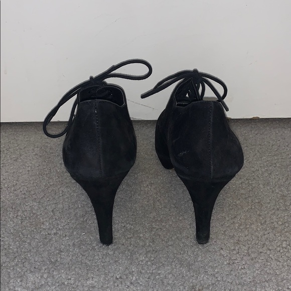 Suede heels - Picture 3 of 4